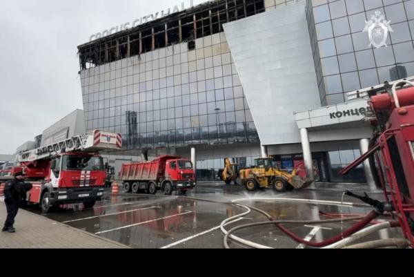 Число погибших в результате теракта в «Крокусе» увеличилось до 139 - Фото 1