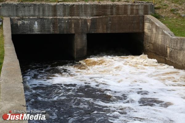 В Свердловской области в преддверии паводка сбрасывают воду из водохранилищ до минимума - Фото 1