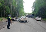 На севере Свердловской области в массовом ДТП пострадали три человека