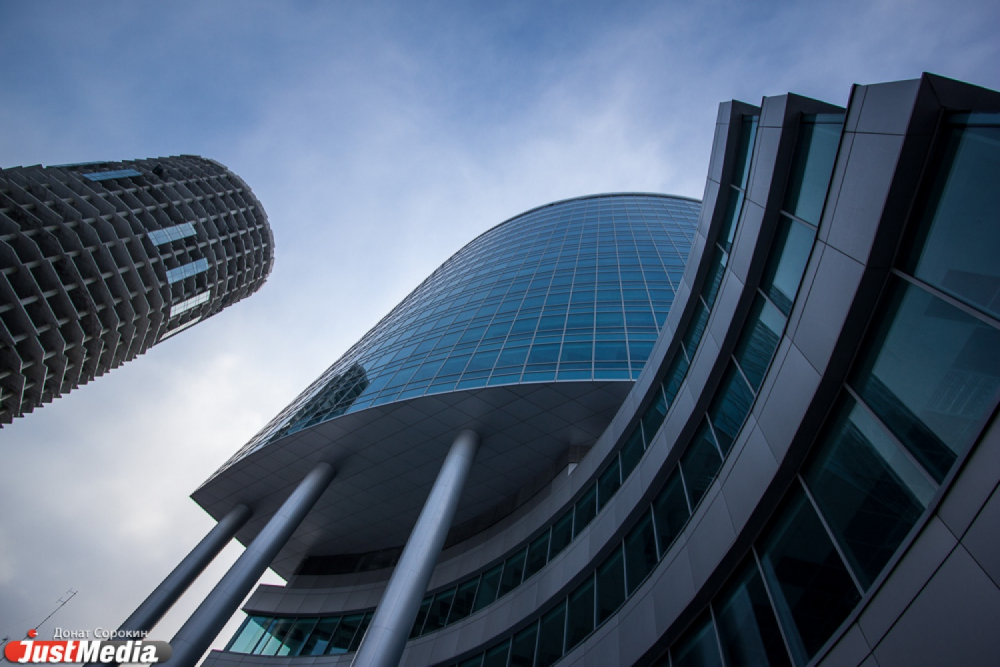 В Екатеринбурге арендные ставки в бизнес-центрах за год выросли на треть и более - Фото 1