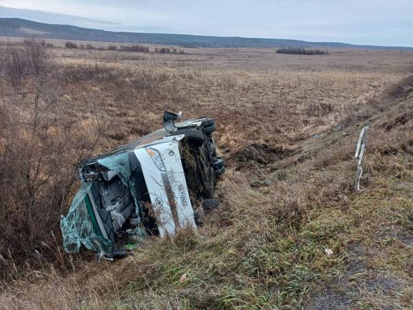 В Красноярском крае выясняют обстоятельства ДТП с 18 пострадавшими - Фото 1