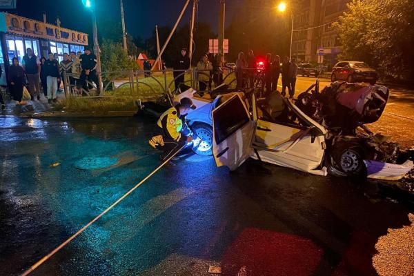 В Екатеринбурге будут судить водителя тягача из-за ДТП, где погибли четыре человека - Фото 1