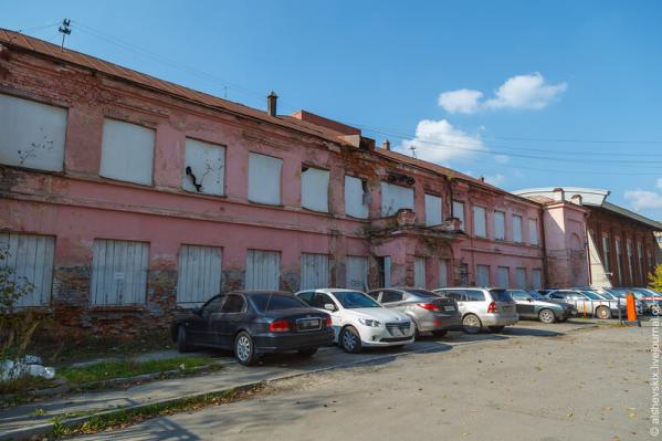 В Екатеринбурге на месте детского сада и гаражей на Мира может вырасти высотка - Фото 3