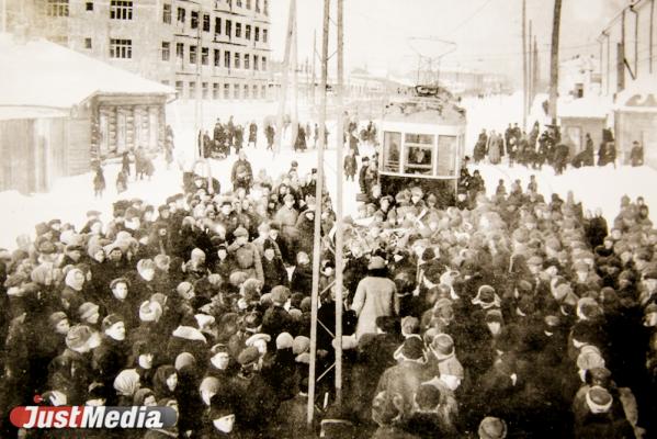 Отопления не было, управляли стоя. В Екатеринбурге 95 лет назад запустили трамвайное движение - Фото 7