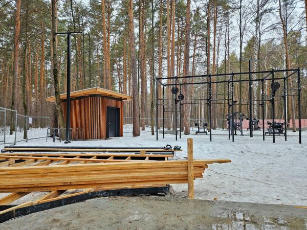 В парке Маяковского в декабре откроют обновленную спортплощадку со стороны Базового - Фото 5